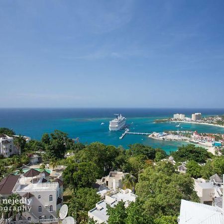 Paradise Columbus Heights Apartments Очо-Риос Экстерьер фото